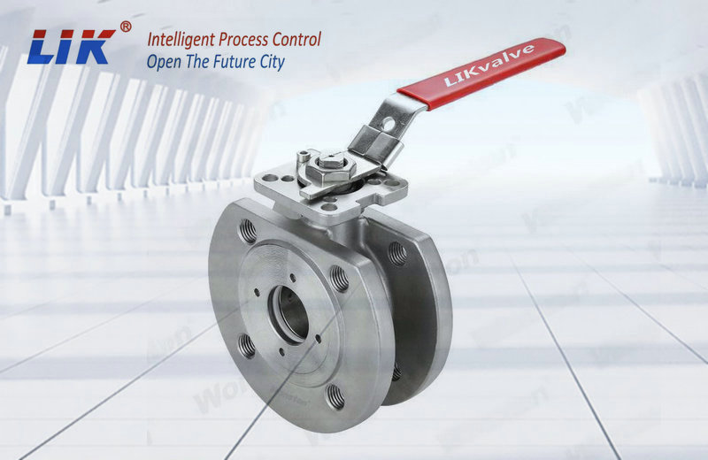 �M�ڳ����͌��A���y